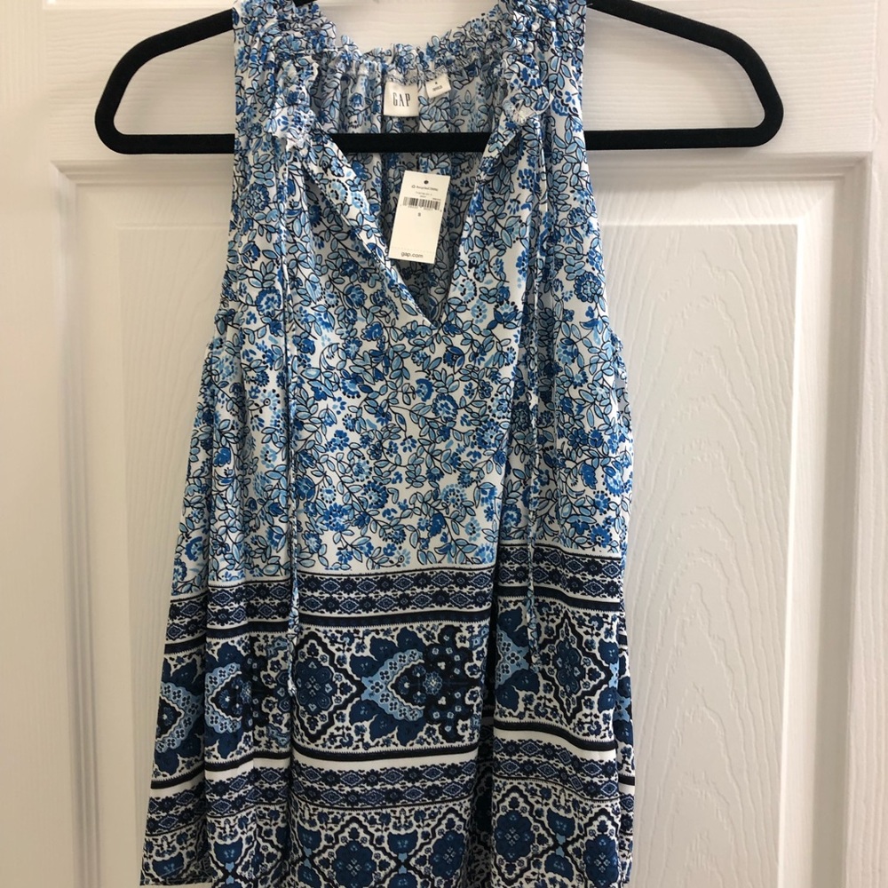 Summery never worn cute tank